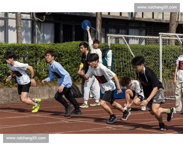 锻炼意志与团队协作彰显体育运动的无限精神力量